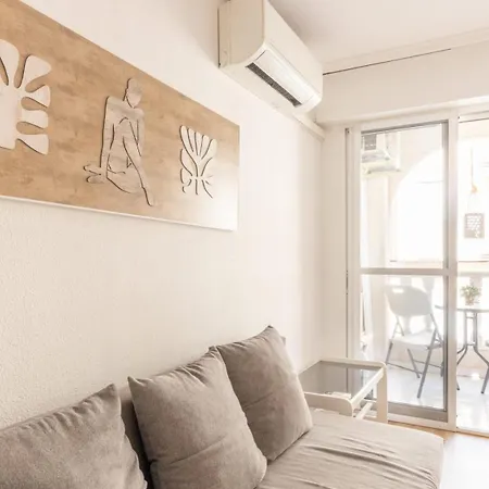 Menes Del Sol Torrevieja