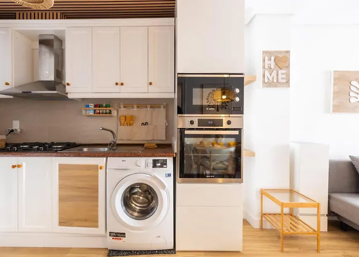 Menes Del Sol * Torrevieja